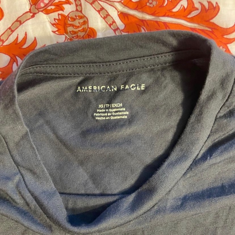 American eagle top - Picture 2 of 2